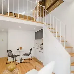 Апартаменты Casa Boma - Lighting & Modern With Balcony - Arroios Ii