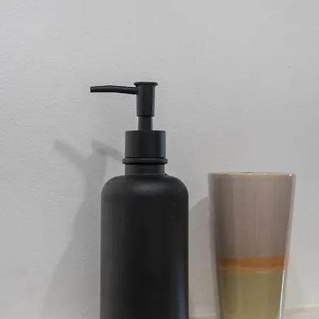 Casa Boma - Lighting & Modern With Balcony - Arroios Ii * Lissabon