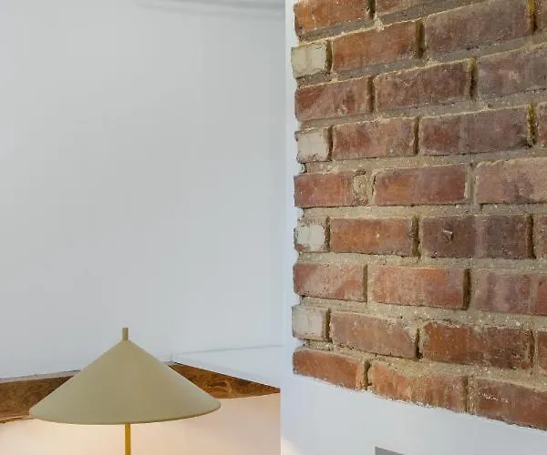 Casa Boma - Lighting & Modern With Balcony - Arroios Ii